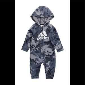 NWT Baby Adidas Center Logo Black Camo 3M Boys Girls Onesies Fleece Hoodie